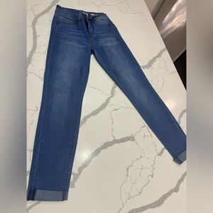 Women blue ankle mid rise jeans